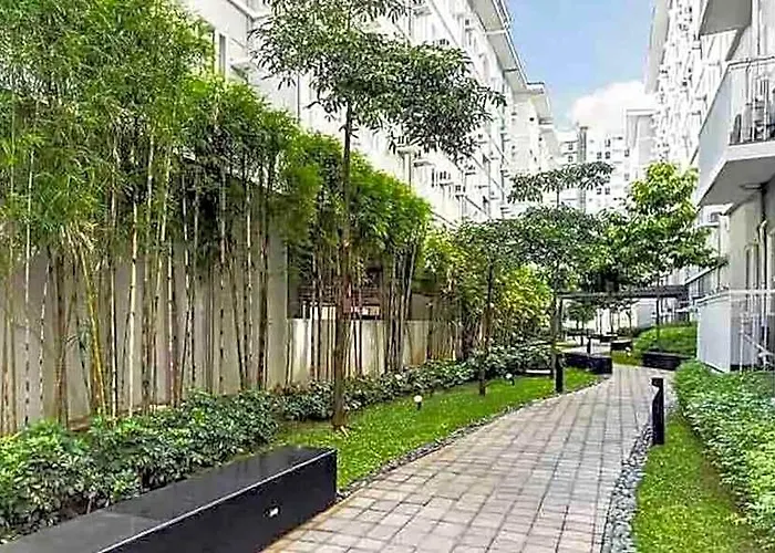 Tal Staycation
1 Bed /bath/kitchen
Neflix
Internet 4* 마닐라