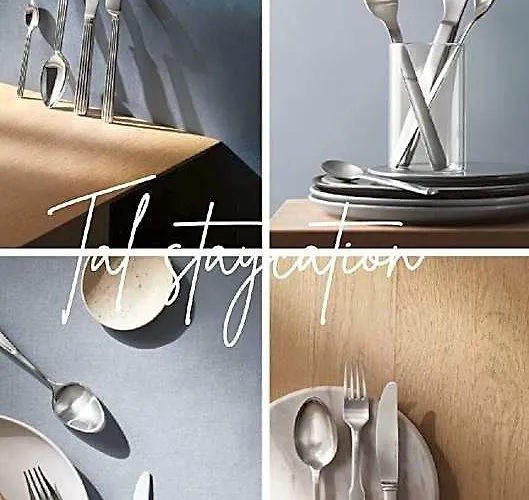 Tal Staycation
1 Bed /bath/kitchen
Neflix
Internet 4* 마닐라